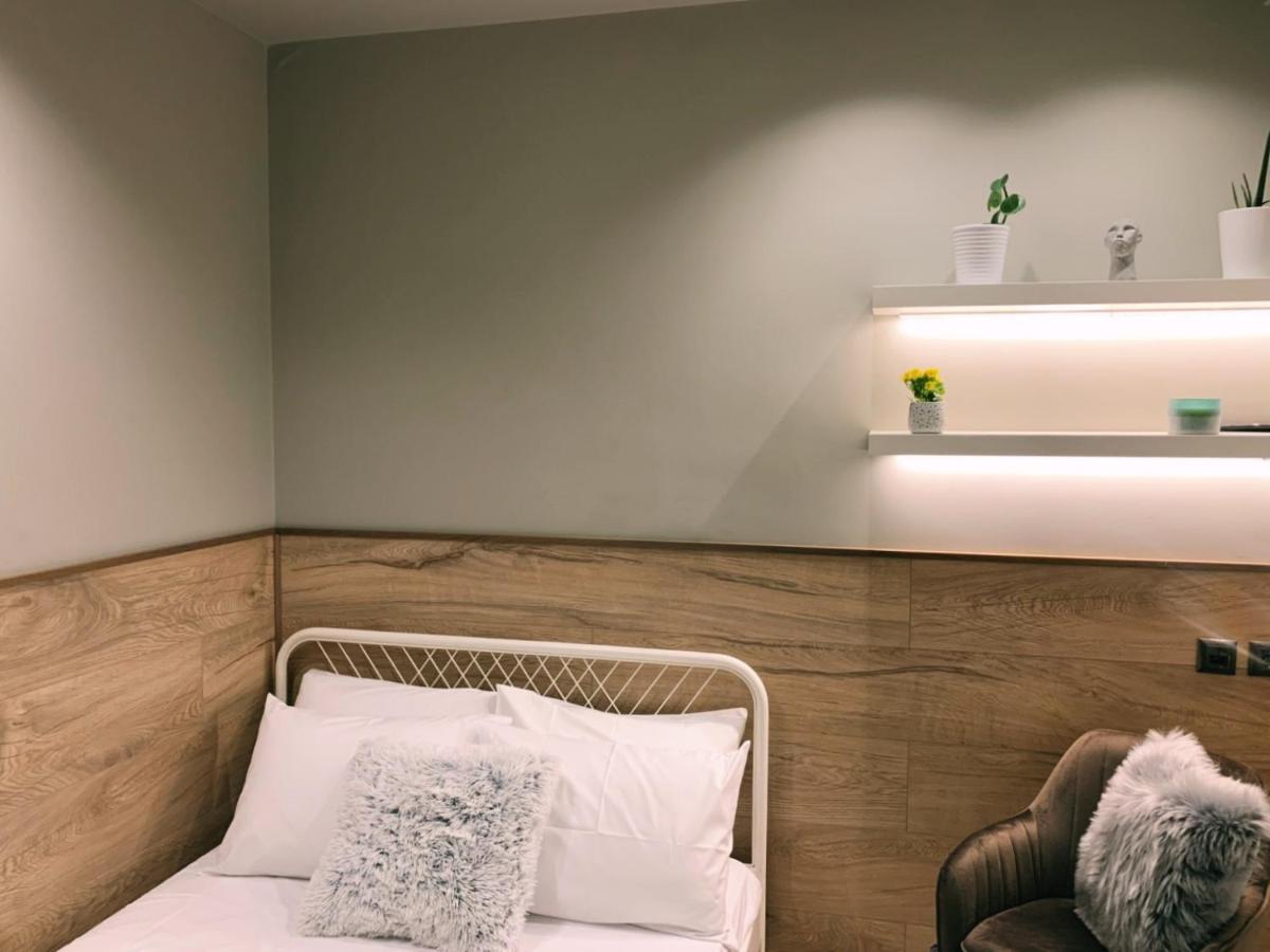Luxury Townhouse Suite Larissa Exteriér fotografie