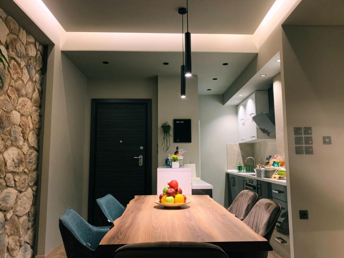Luxury Townhouse Suite Larissa Exteriér fotografie